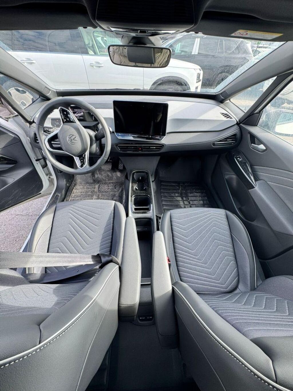 Volkswagen ID.3: 2025 г., Электромобиль, Хэтчбэк — фото 4