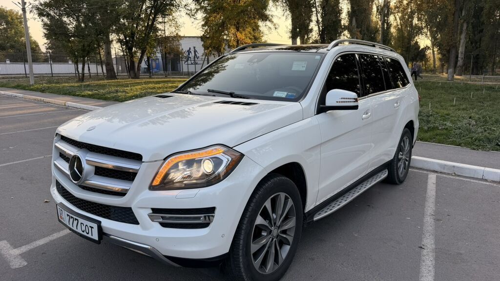 Mercedes-Benz GL-Class: 2015 г., 3 л, Автомат, Бензин, Внедорожник: фото 6