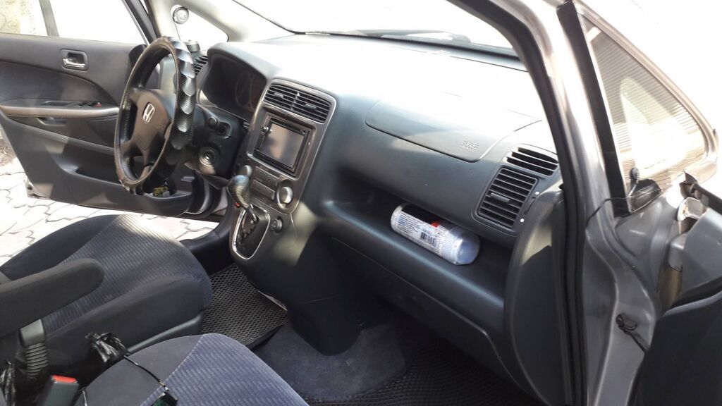 Honda Stream: 2002 г., 2 л, Автомат, Бензин, Минивэн: фото 7