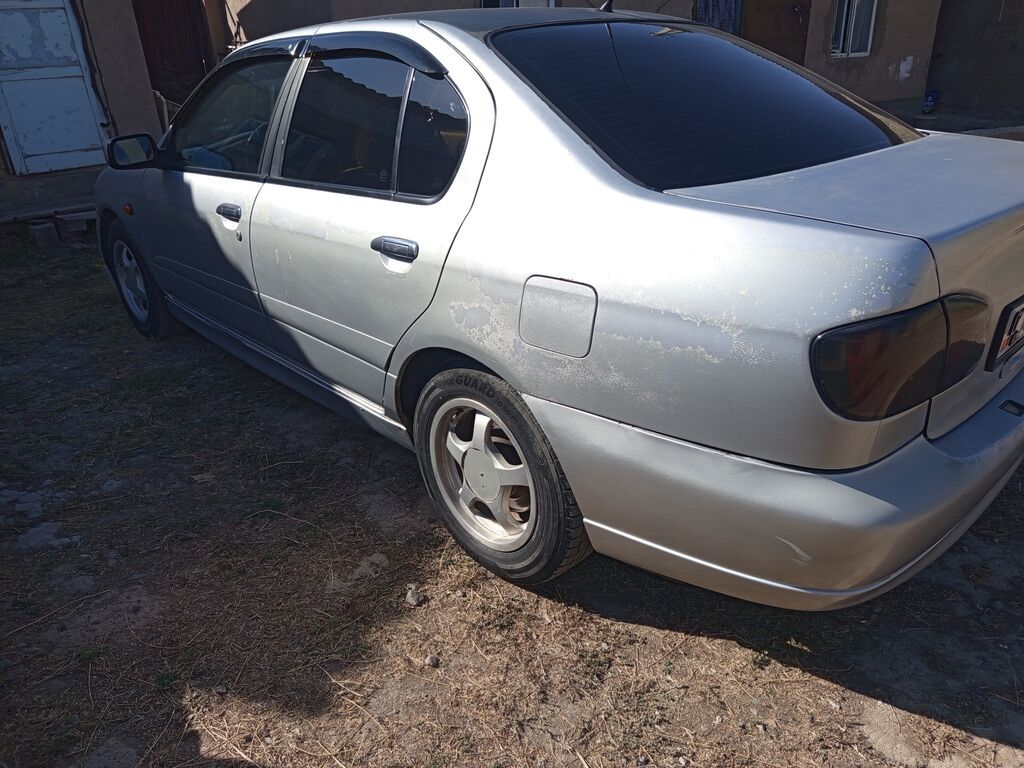 Nissan Primera: 2000 г., 2 л, Механика, Бензин, Седан: фото 4