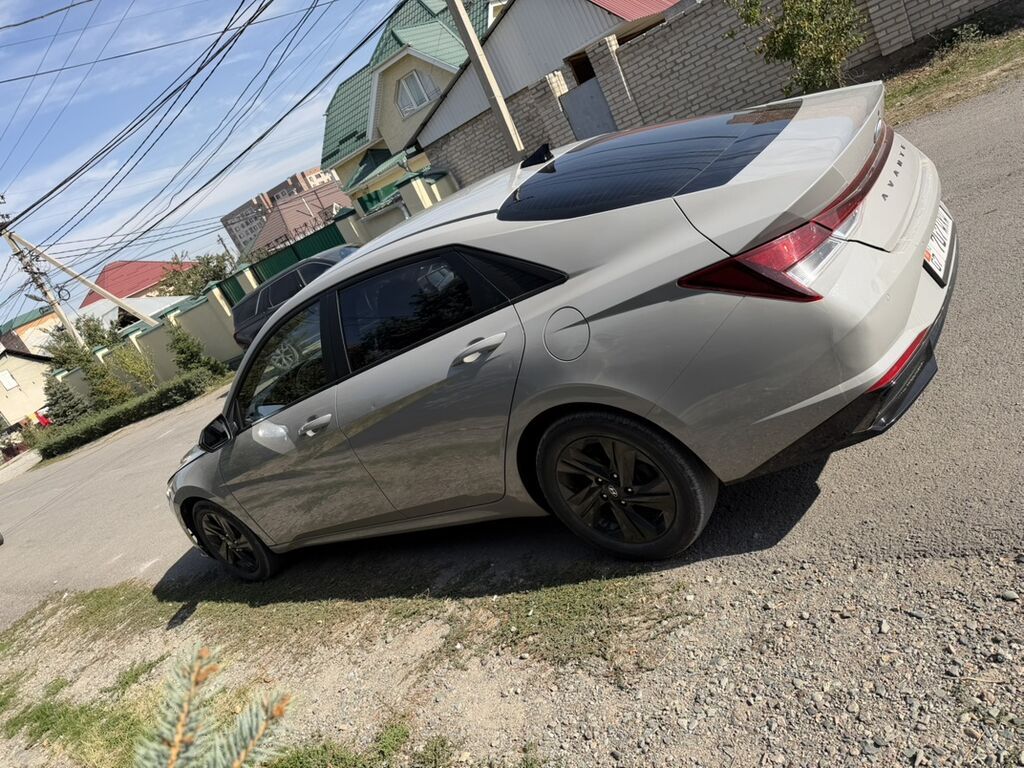 Hyundai Avante: 2021 г., 1.6 л, Автомат, Гибрид, Седан: фото 6
