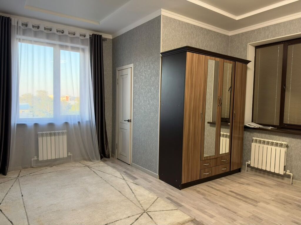 1 комната, 43 м², Баткенский рынок / базар Элитка, 3 этаж, Свежий ремонт: фото 4