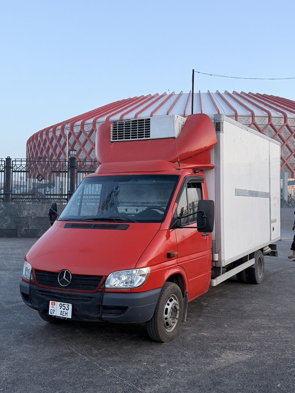 Mercedes-Benz Спринтер: 2001 г., 2.7 л, Механика, Дизель, Фургон: фото 1
