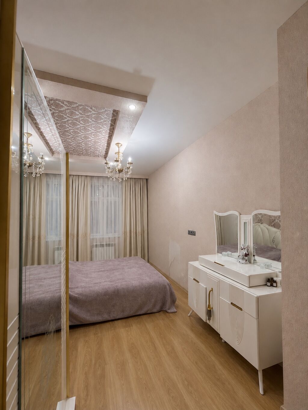 3-cü mikrorayon, 3 otaqlı, Yeni tikili, m. Memar Əcəmi, 106 kv. m