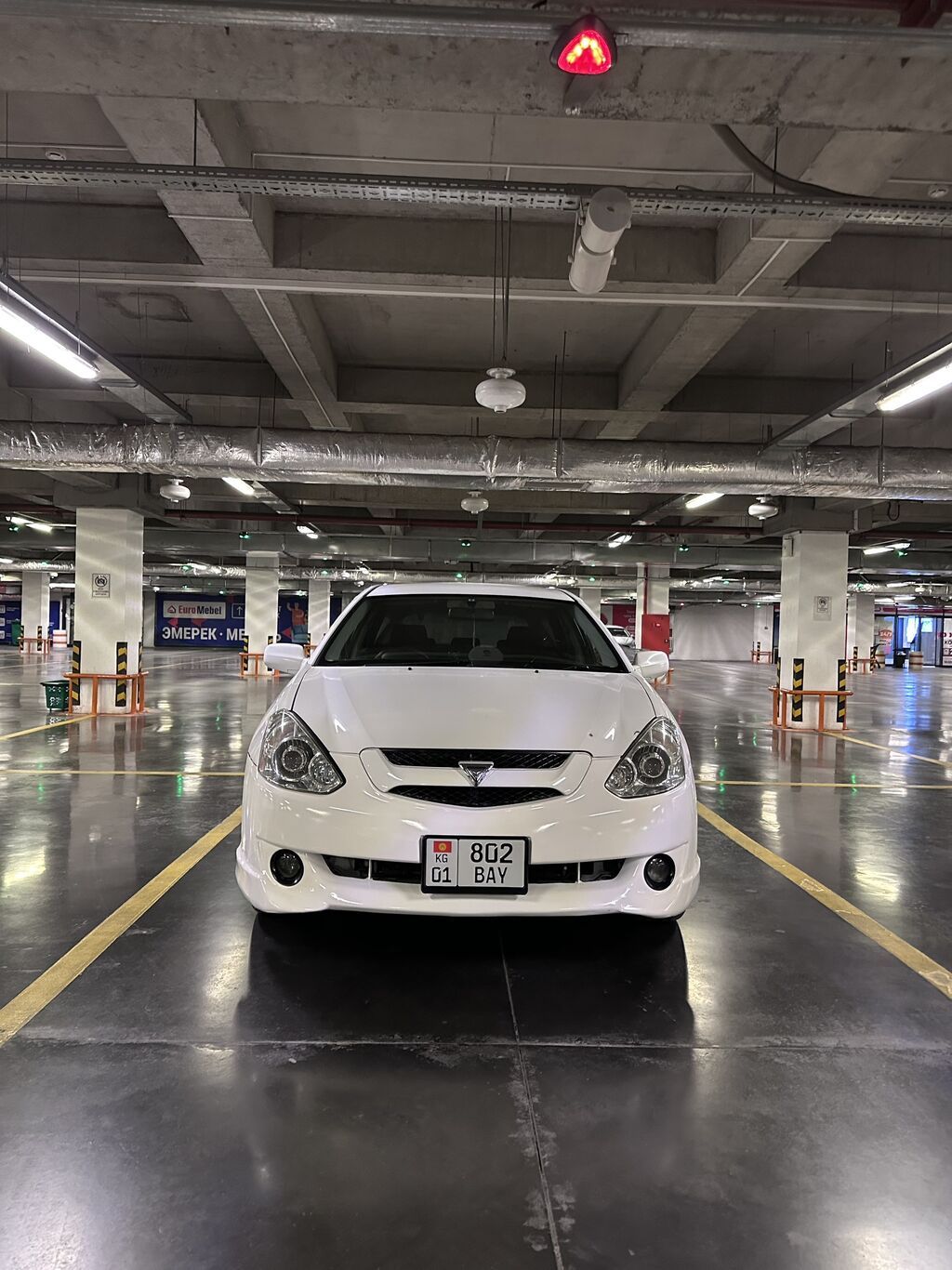 Toyota Caldina: 2005 г., 2 л, Автомат, Бензин, Универсал: фото 2