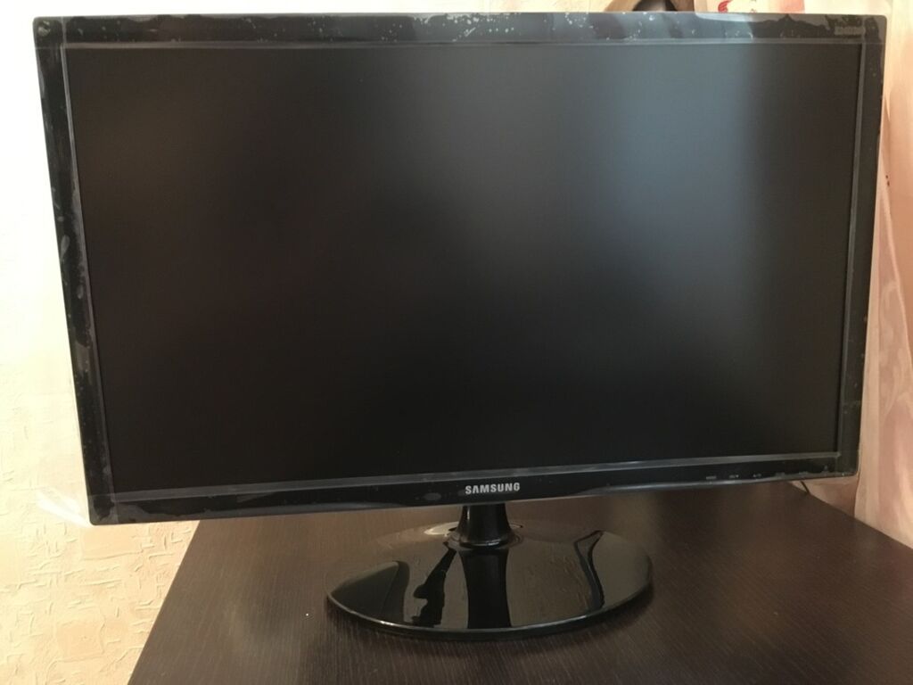 Монитор для компьютера самсунг 24 дюйма. Samsung 24 s24d300h. Монитор для компьютера самсунг 24 дюйма. Samsung 24 s24d300. Жк монитор samsung s24b350.