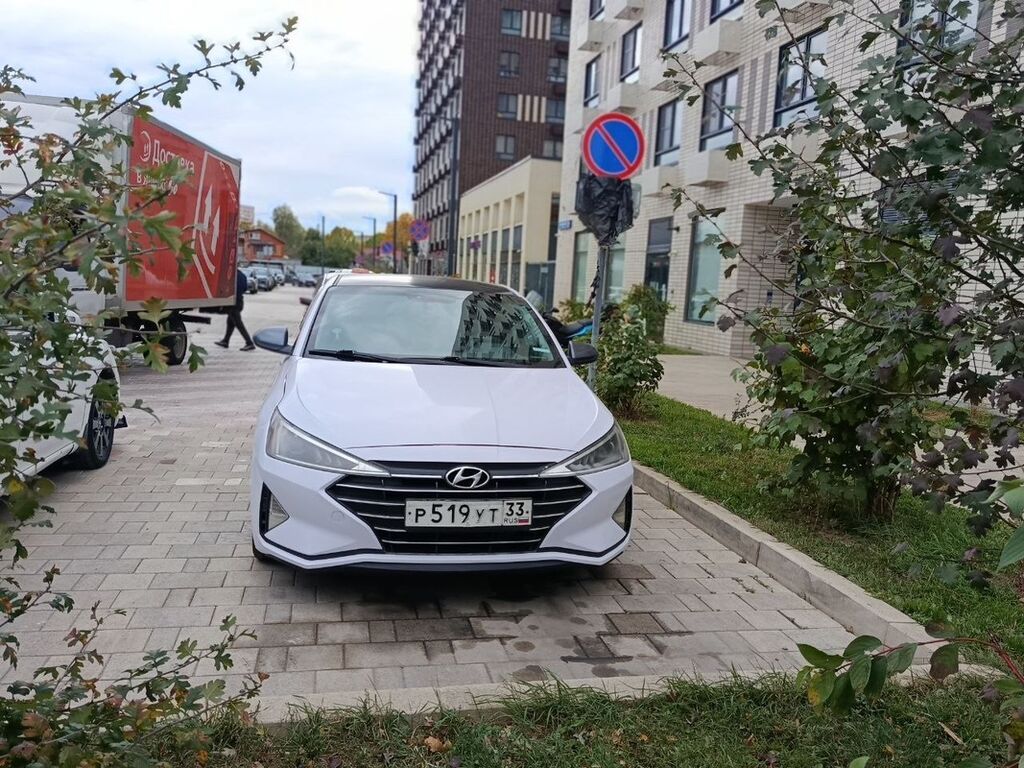 Hyundai Elantra: 2019 г., 2 л, Автомат, Бензин, Седан: фото 7