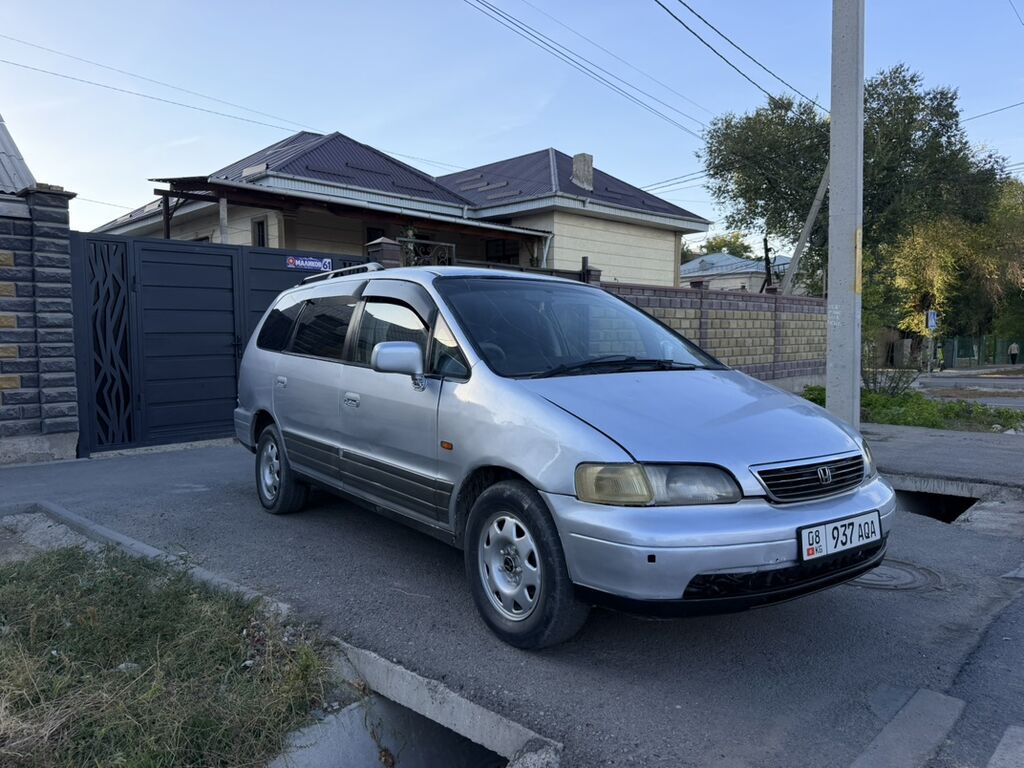 Honda Odyssey: 1998 г., 2.3 л, Автомат, Газ, Минивэн: фото 2