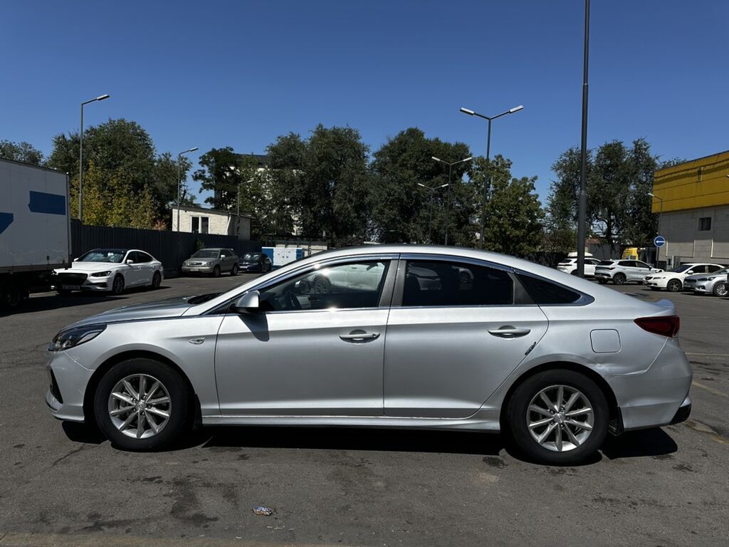 Hyundai Sonata: 2019 г., 2 л, Автомат, Газ, Седан: фото 7