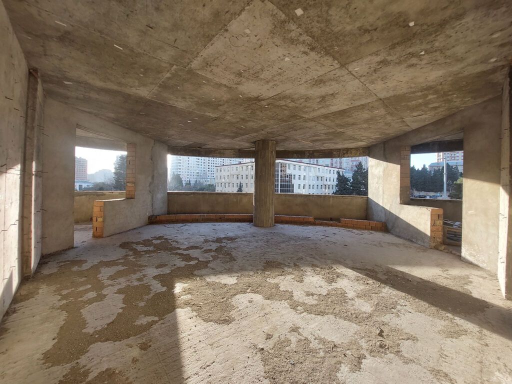 4 otaqlı, Yeni tikili, 264 kv. m