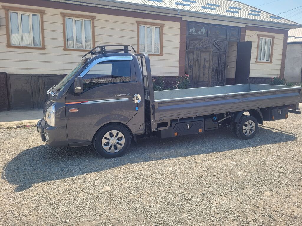 Hyundai Porter II бортовой малотоннажный грузовик - Тип: фото 4