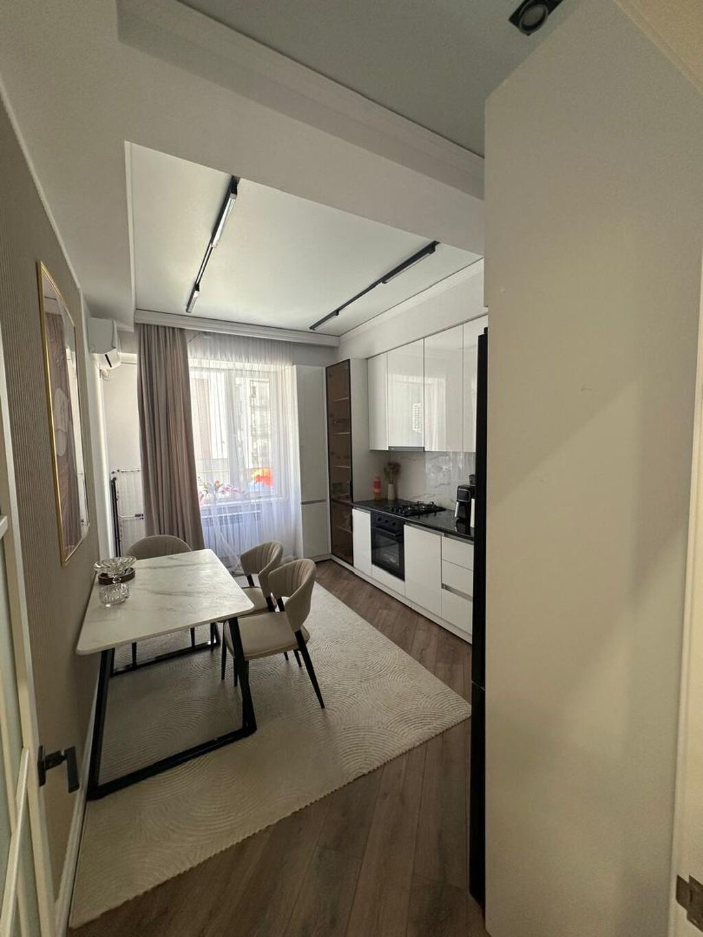 3 комнаты, 74 м², Элитка, 2 этаж, Евроремонт — фото 8