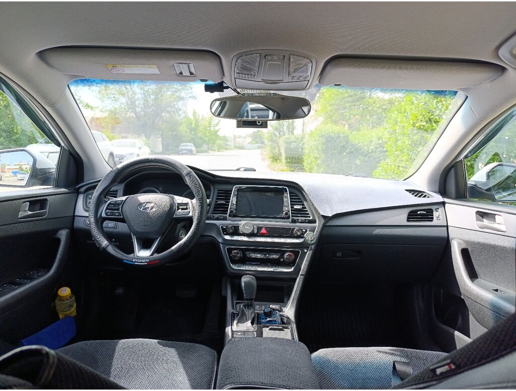 Hyundai Sonata: 2018 г., 2 л, Автомат, Газ: фото 8