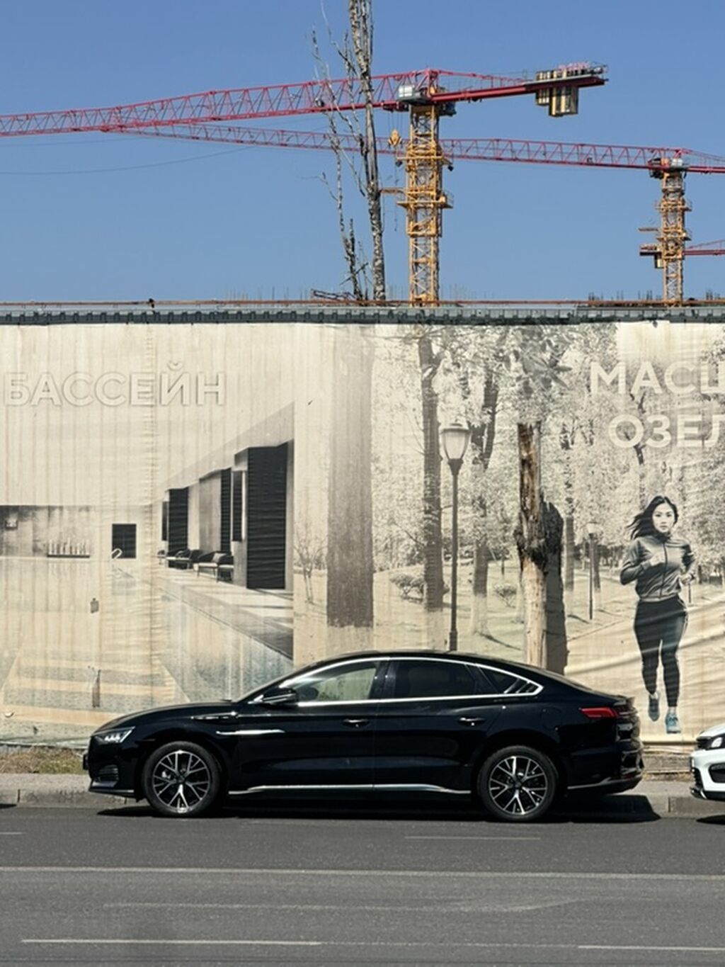 BYD E9: 2021 г., Электромобиль, Седан: фото 5