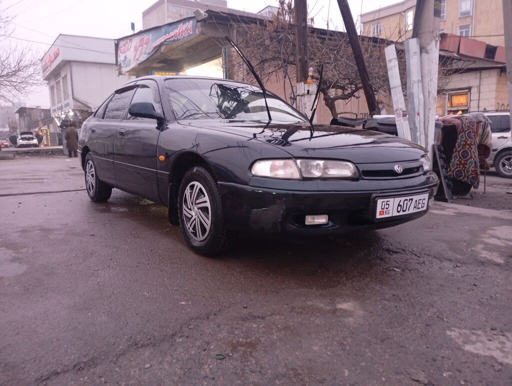 Mazda Cronos: 1995 г., 1.8 л, Механика, Бензин, Седан: фото 1