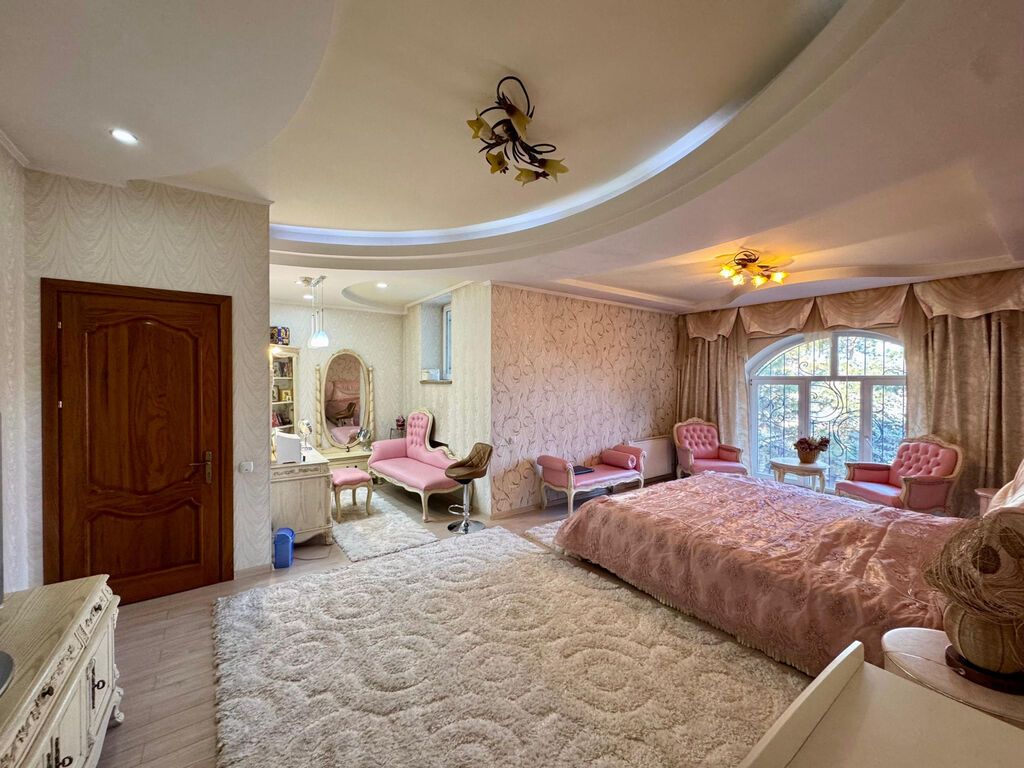 5 и более комнат, 370 м², 7 соток, Бишкек, Юнусалиева/Суванбердиева Риэлтор: фото 4
