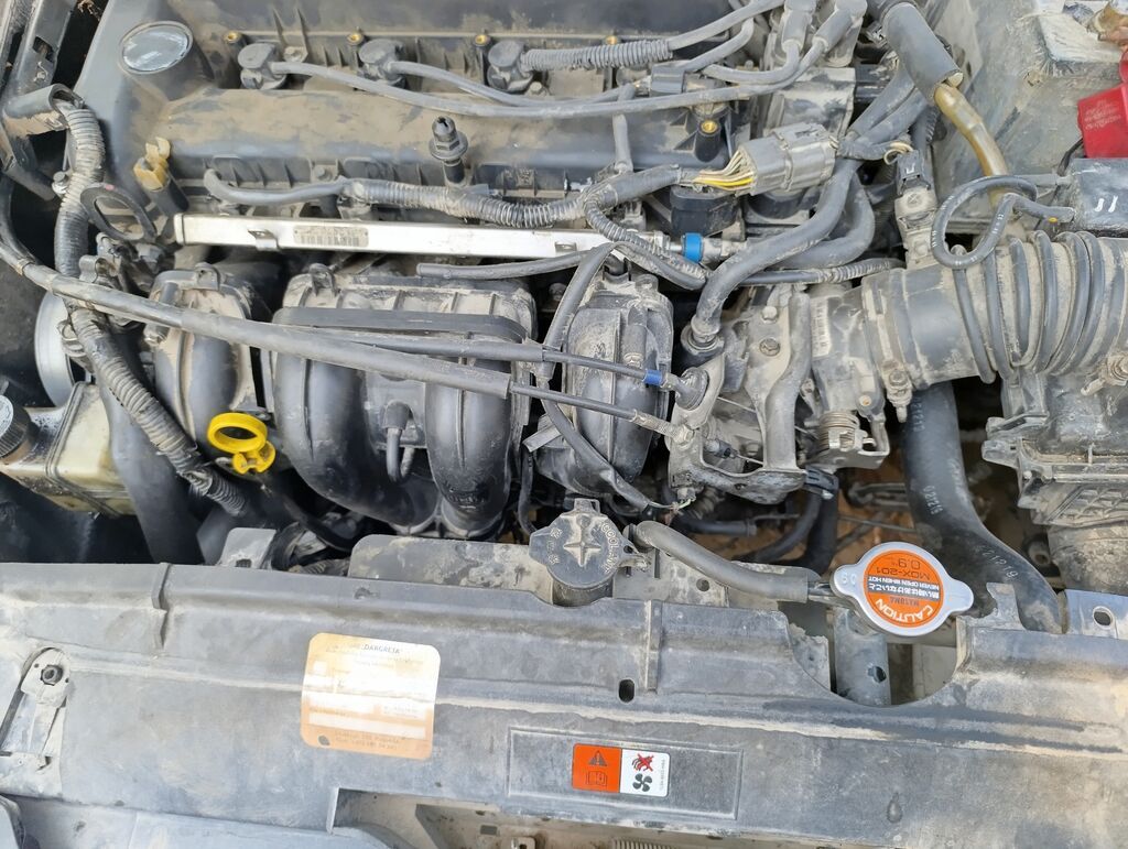 Mazda 6: 2003 г., 2 л, Механика, Бензин, Универсал: фото 5