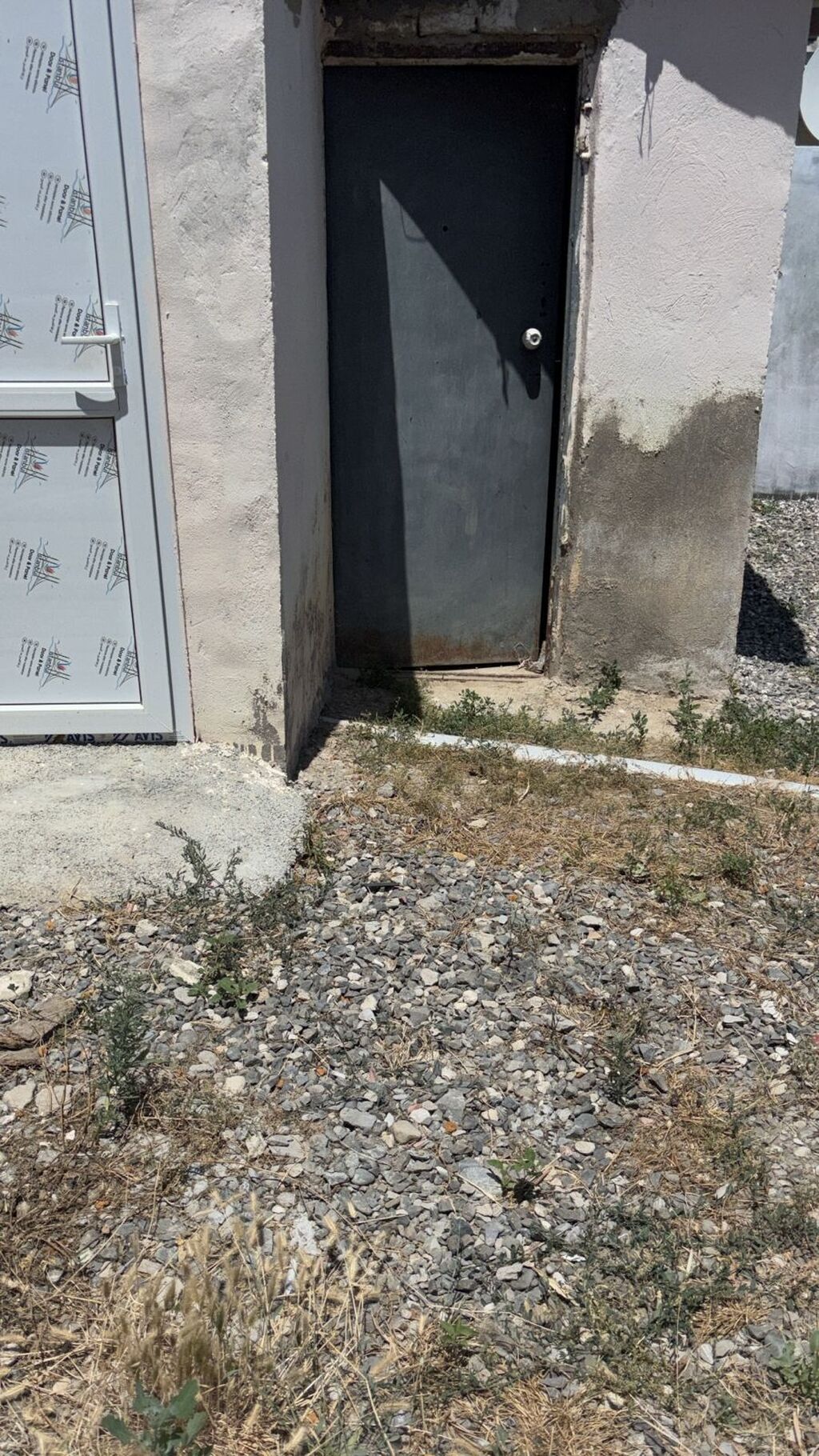 3 otaqlı, 115 kv. m, Orta təmir
