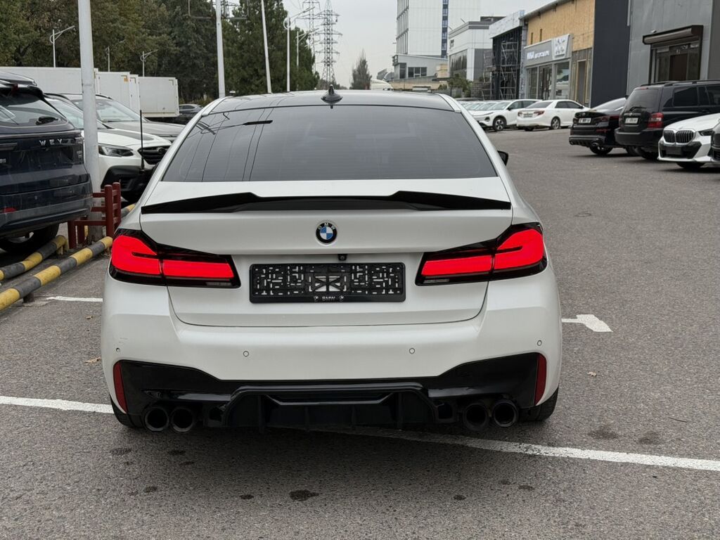 BMW 5 series: 2018 г., 3 л, Автомат, Бензин, Седан: фото 4