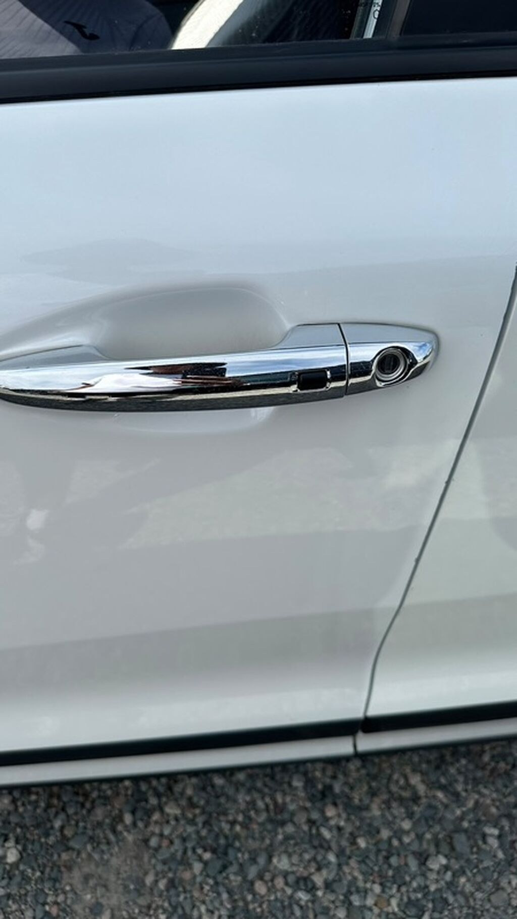 Kia Niro: 2018 г., 1.6 л, Автомат, Гибрид, Кроссовер: фото 4