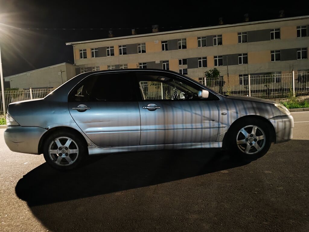Mitsubishi Lancer: 2004 г., 1.6 л, Автомат, Бензин, Седан: фото 5