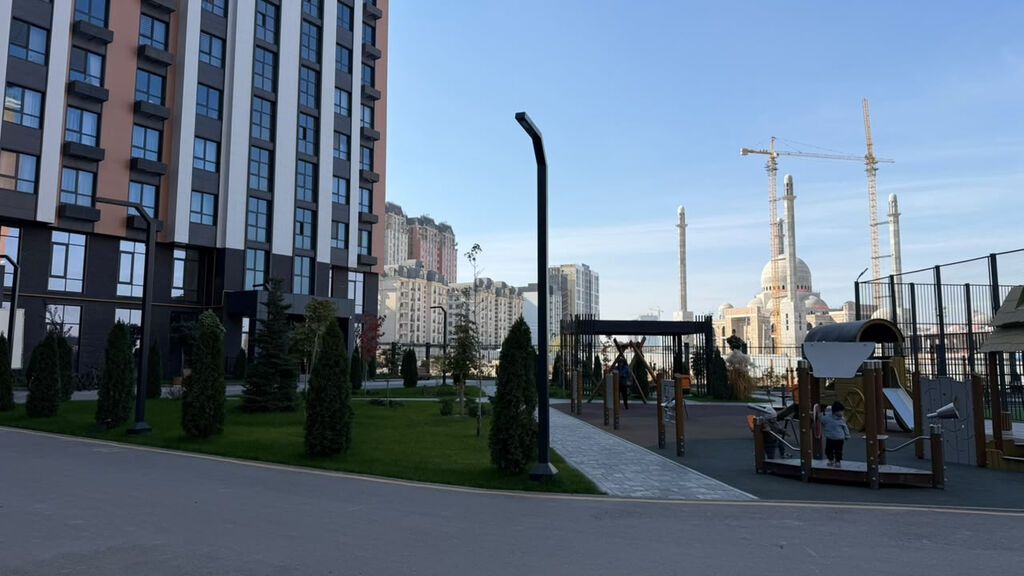 2 комнаты, 46 м², Орто-Сай с. Элитка, 13 этаж, Евроремонт: фото 3