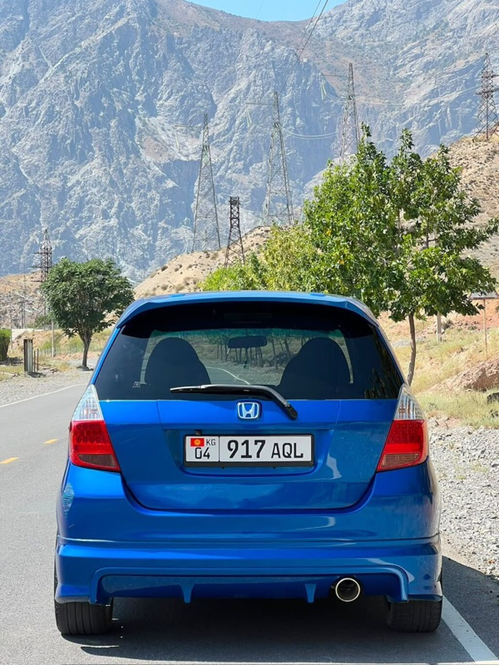 Honda Fit: 2002 г., Бензин, Хэтчбэк: фото 2