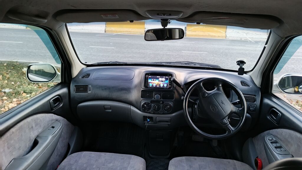 Toyota Raum: 2000 г., 1.5 л, Автомат, Бензин, Минивэн: фото 8