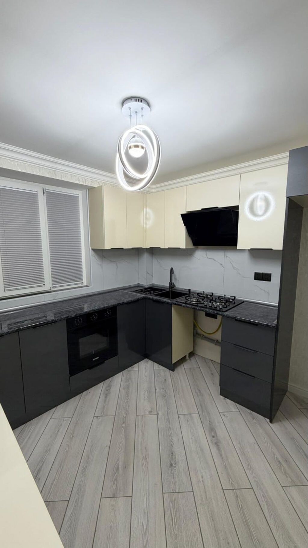 Bakı, 2 otaqlı, Köhnə tikili, 67 kv. m