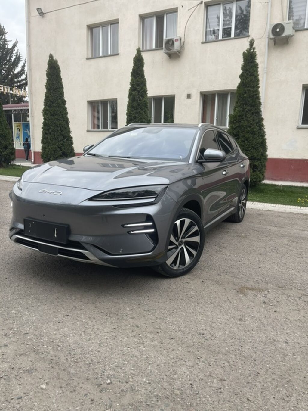 BYD Song Plus: 2023 г., Вариатор, Электромобиль, Кроссовер: фото 2
