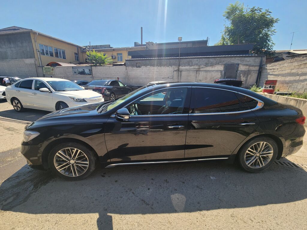 Hyundai Grandeur: 2018 г., 2.2 л, Автомат, Дизель, Седан: фото 2