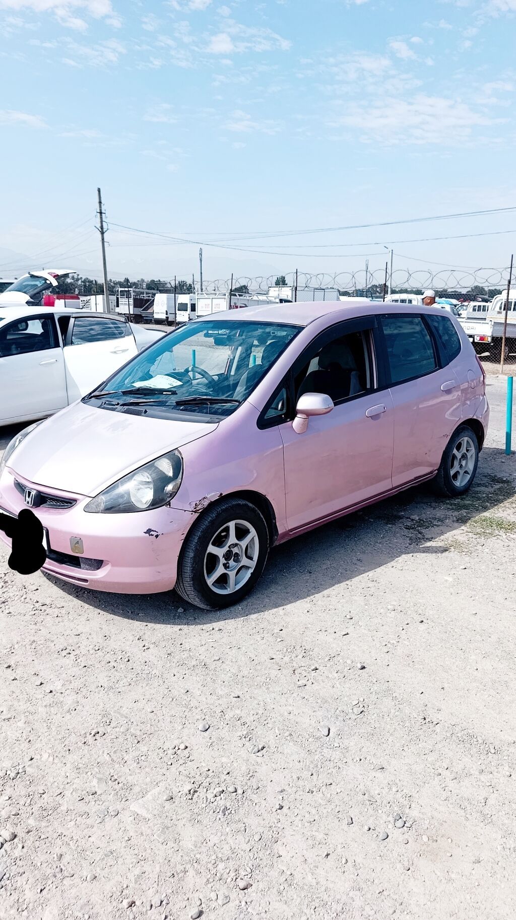 Honda Fit: 2003 г., Вариатор, Бензин, Хэтчбэк: фото 1