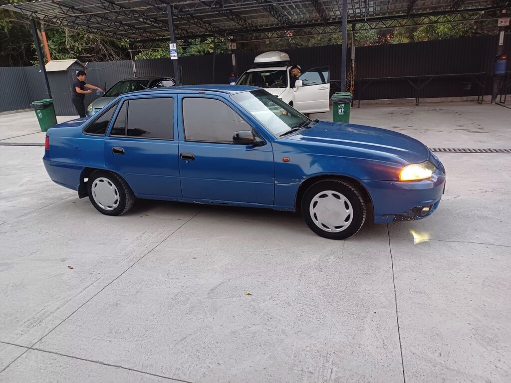 Daewoo Nexia: 2010 г., 1.5 л, Механика, Бензин, Седан: фото 4