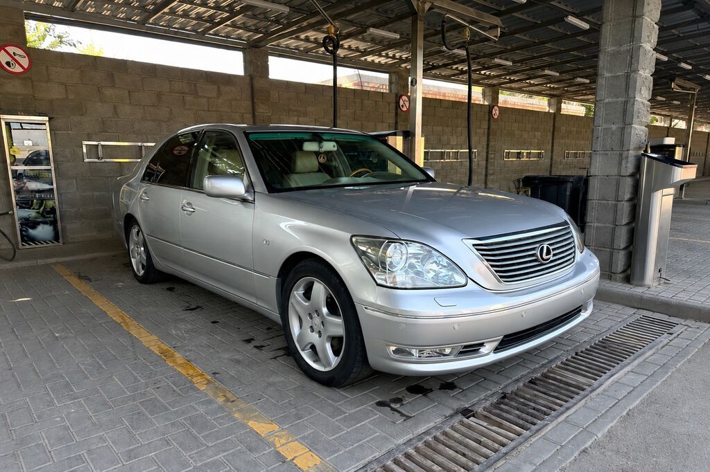 Lexus LS: 2005 г., 4.3 л, Автомат, Бензин, Седан: фото 3