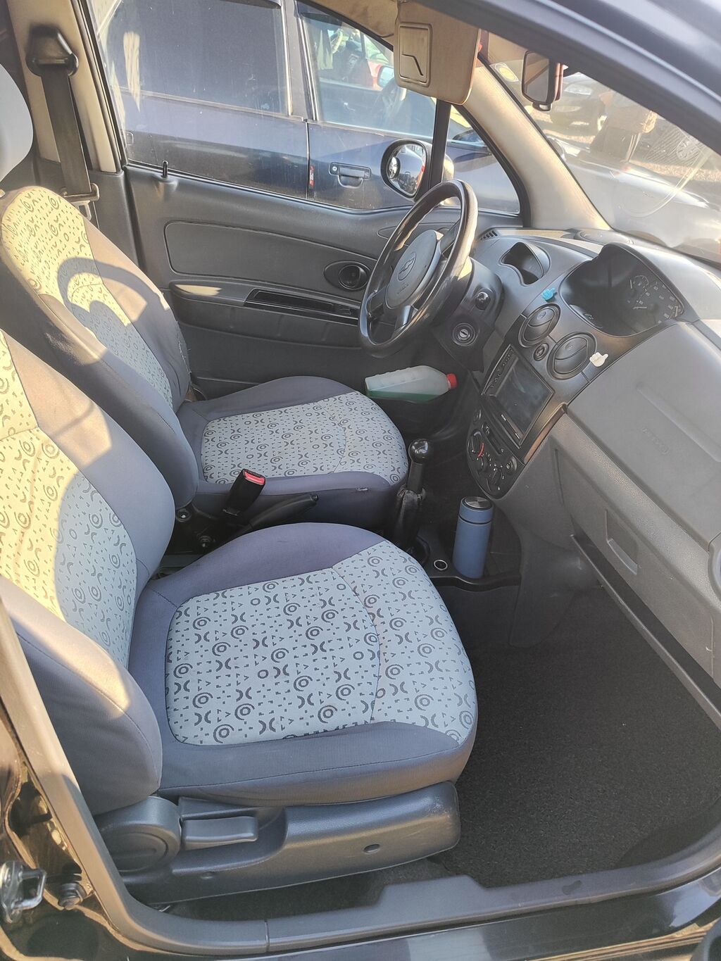 Chevrolet Spark: 2010 г., Механика, Бензин, Хэтчбэк: фото 4