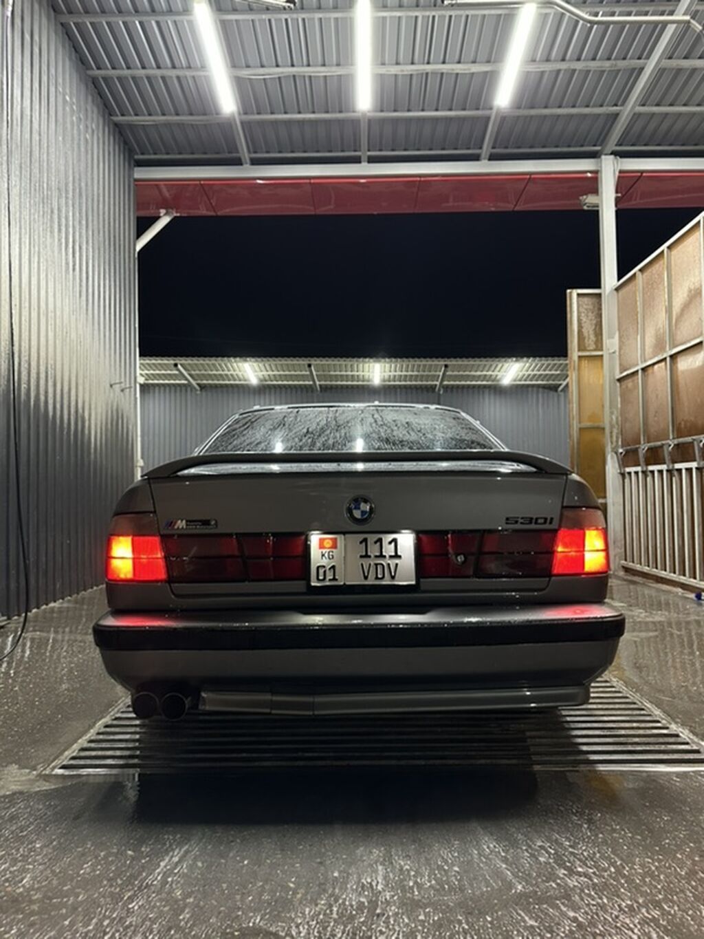 BMW 530: 1992 г., 2.5 л, Механика, Бензин, Седан: фото 5