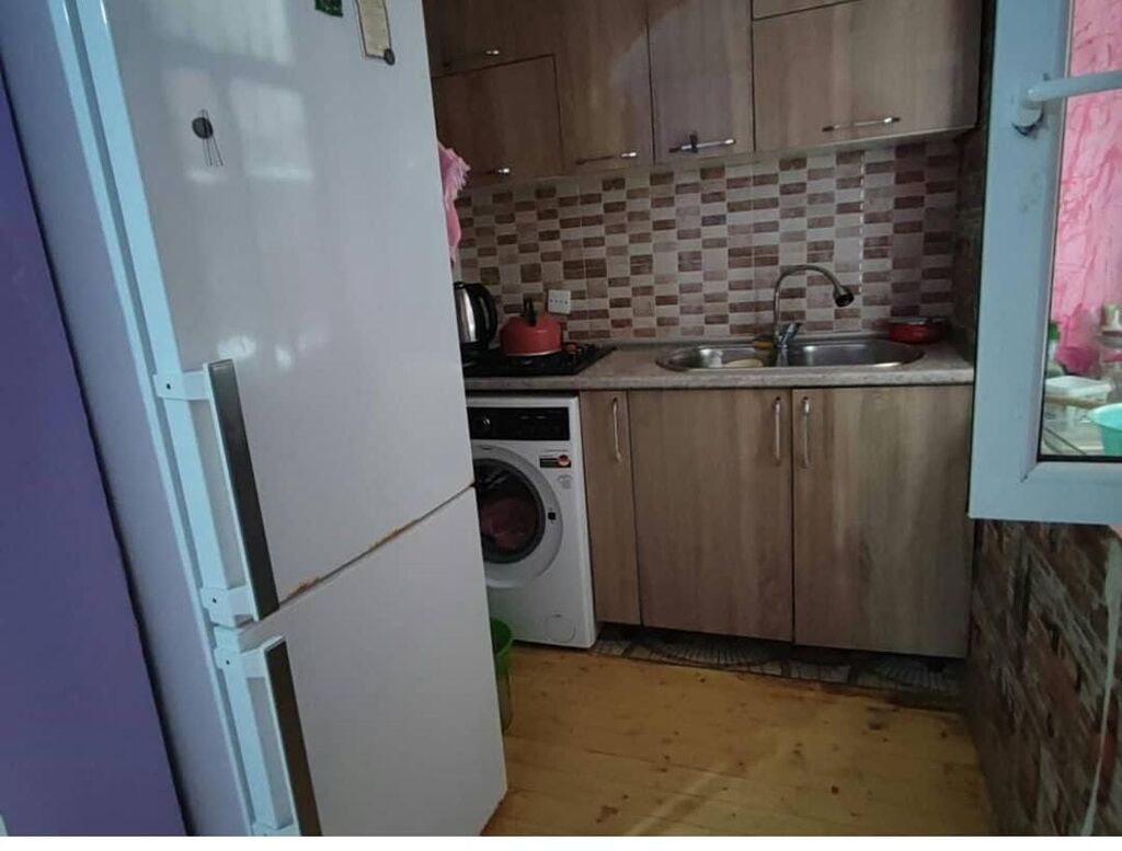 3 otaqlı, 80 kv. m, Orta təmir