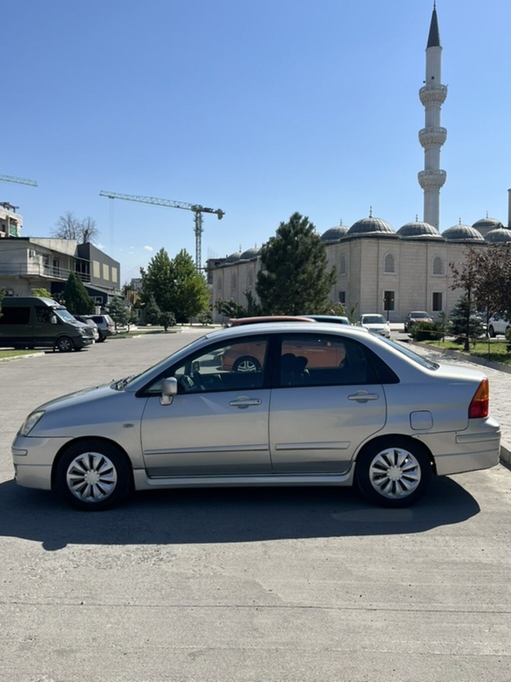 Suzuki Liana: 2004 г., 1.6 л, Автомат, Бензин, Седан: фото 4