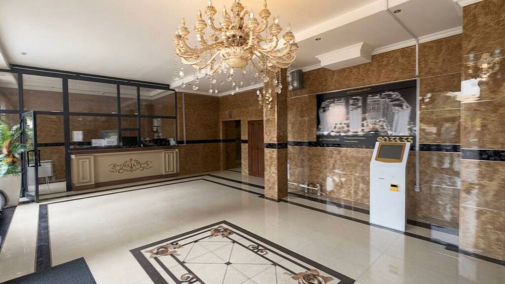 2 комнаты, 76 м², Золотой квадрат Элитка, 12 этаж, Евроремонт: фото 2