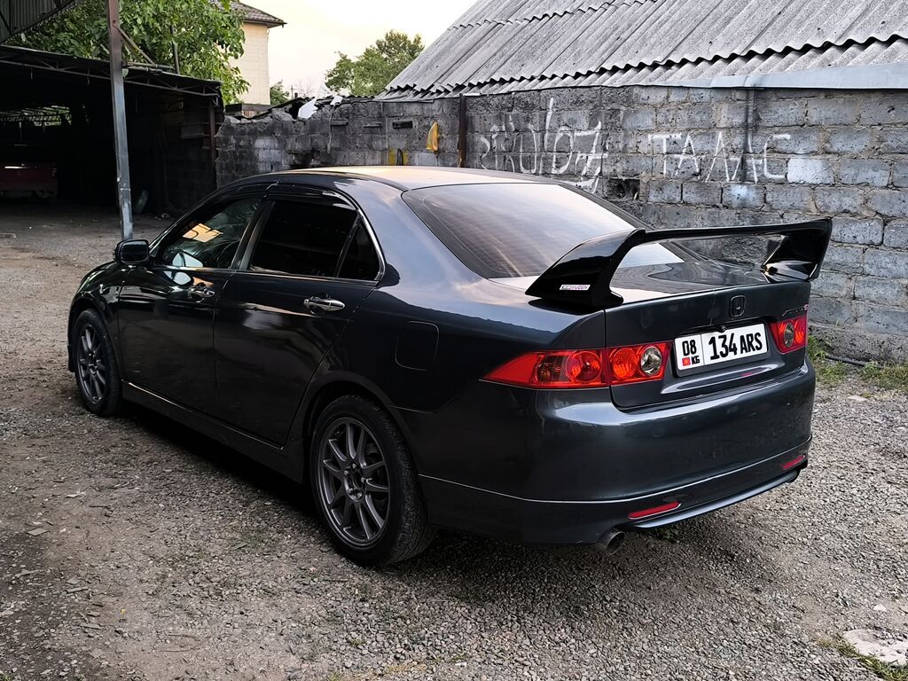 Honda Accord: 2003 г., 2.4 л, Механика, Бензин, Седан — фото 5