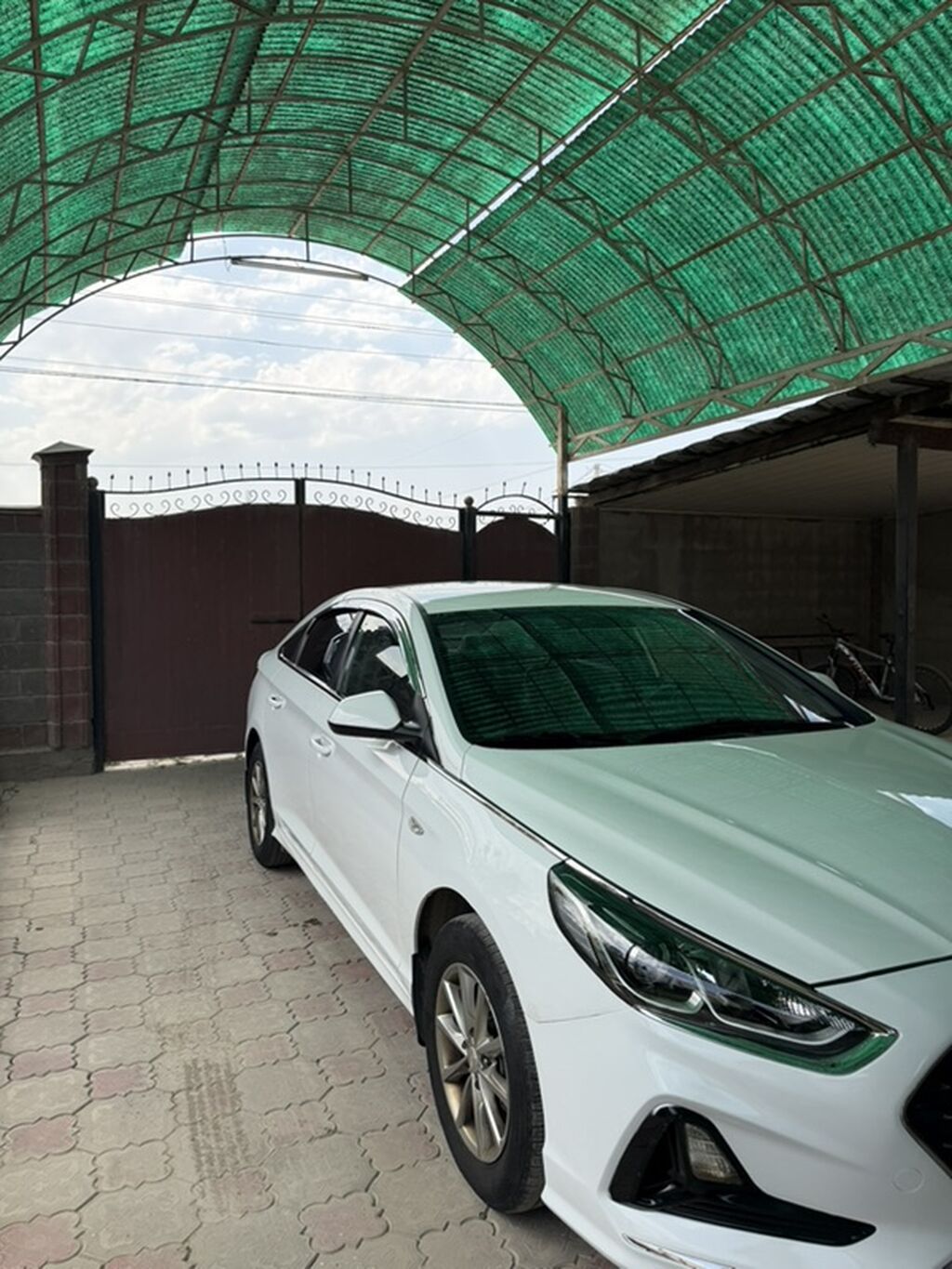 Hyundai Sonata: 2019 г., 2 л, Автомат, Газ, Седан: фото 3
