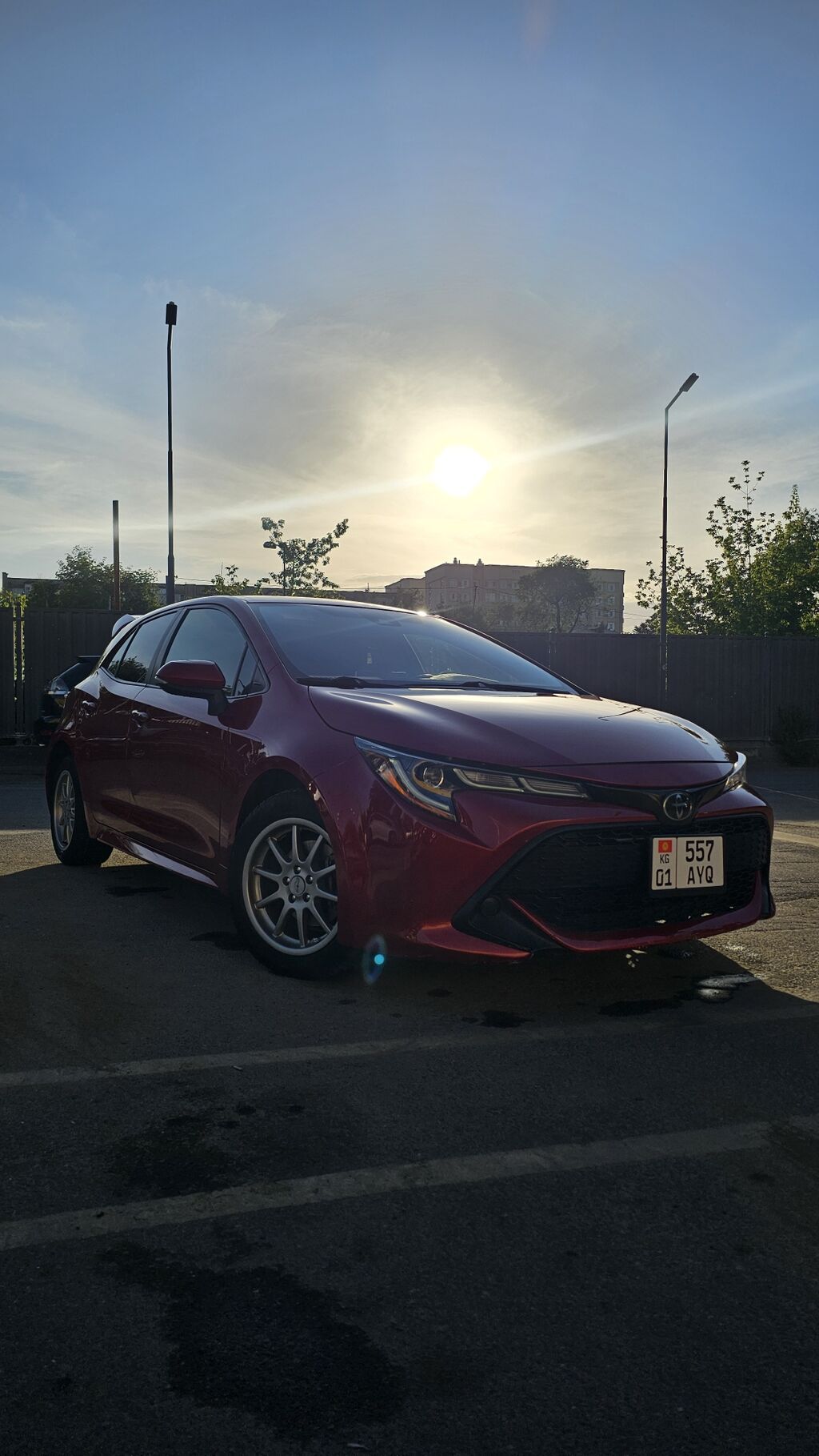 Toyota Corolla: 2019 г., 2 л, Вариатор, Бензин, Хэтчбэк: фото 1