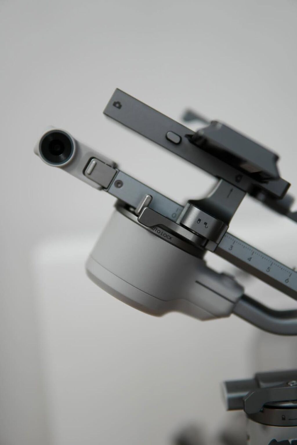DJI RS 4 Mini Combo.10/10 Идеальное состояние, пользовался пару раз — фото 4