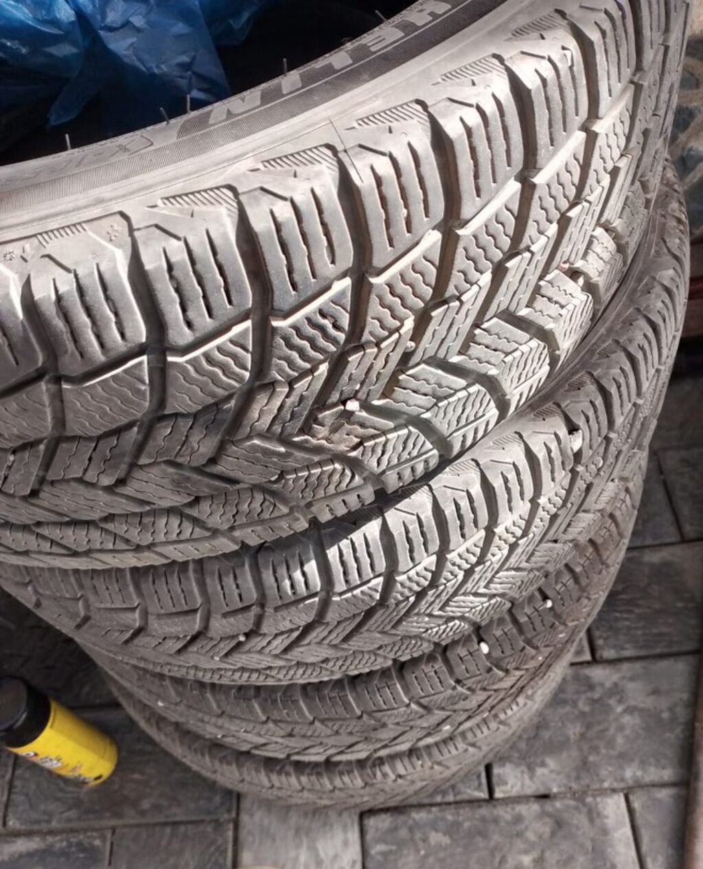 Комплект зимних шин 205/55 R16 — 4 штуки. Мишелин в идеальном: фото 3
