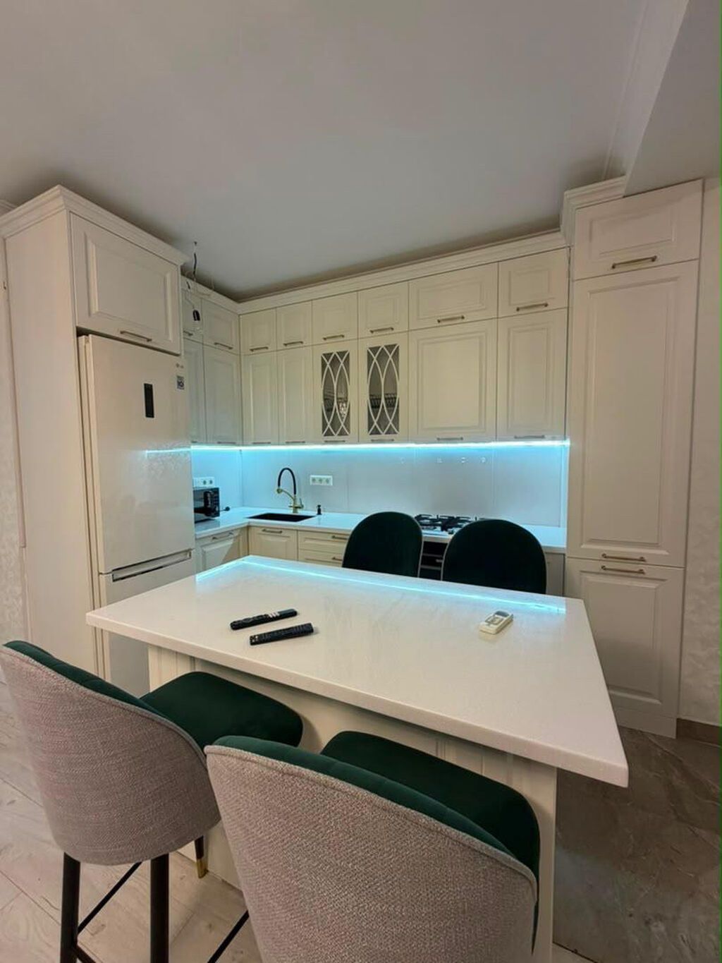4 комнаты, 125 м², Ала-Арча ТРЦ Элитка, 11 этаж, Дизайнерский ремонт: фото 4