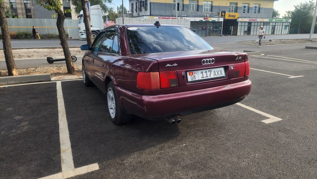 Audi A6: 1994 г., 2.6 л, Механика, Бензин, Седан: фото 2