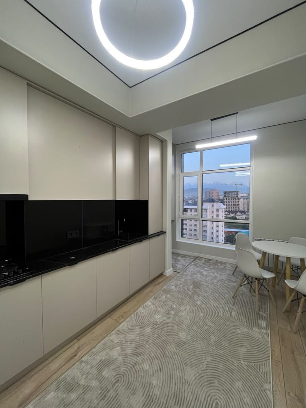 1 комната, 37 м², Элитка, 12 этаж, Дизайнерский ремонт — фото 3