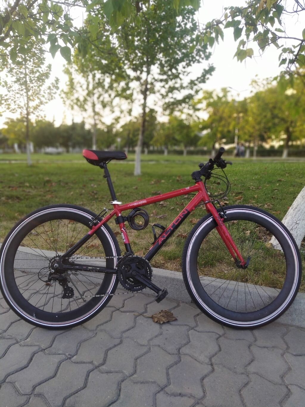 Kross level a2 2013. Велосипед txc 29. Велосипед salomon r 600. Велосипед стелс скоростной. Велосипед foxx blitz evo lady.