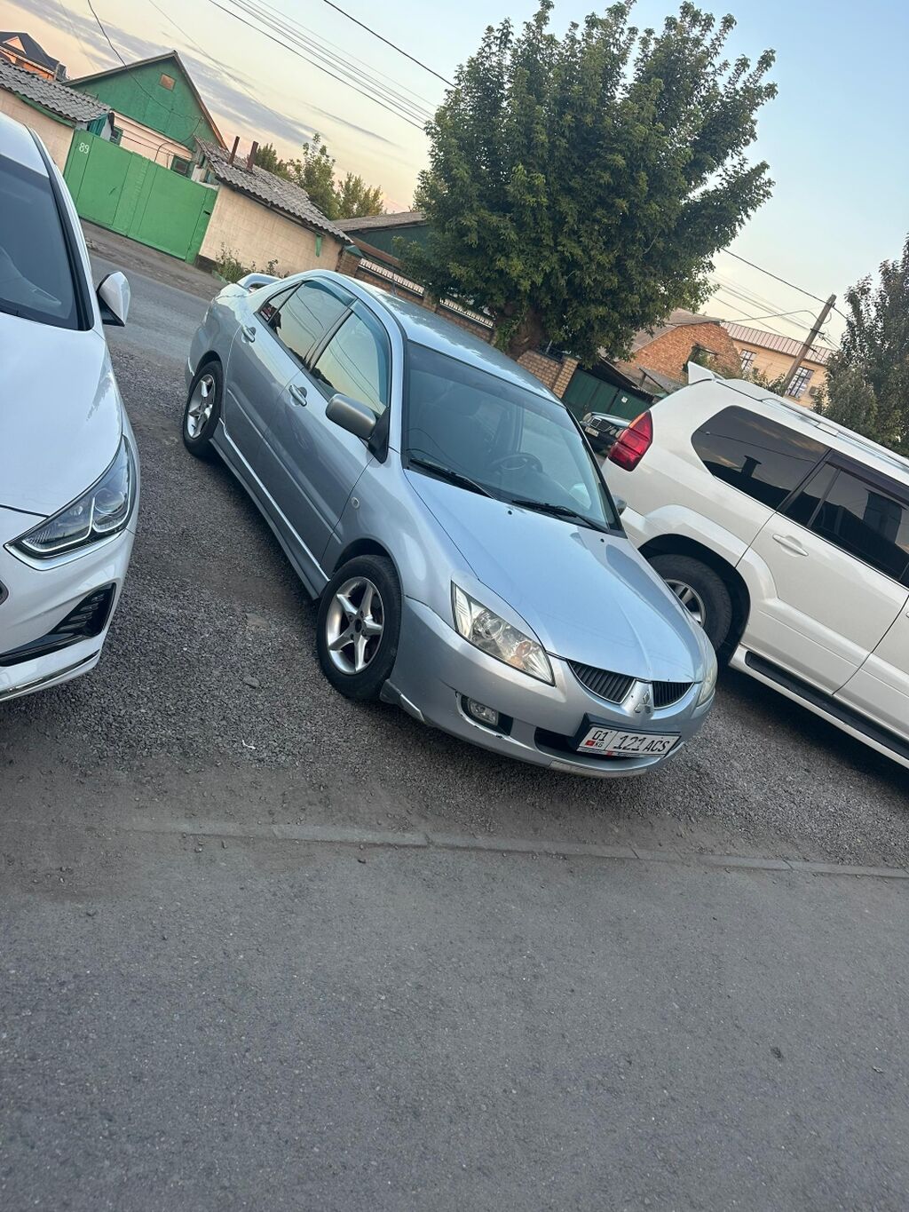 Mitsubishi Lancer: 2004 г., 1.6 л, Механика, Бензин, Седан: фото 1
