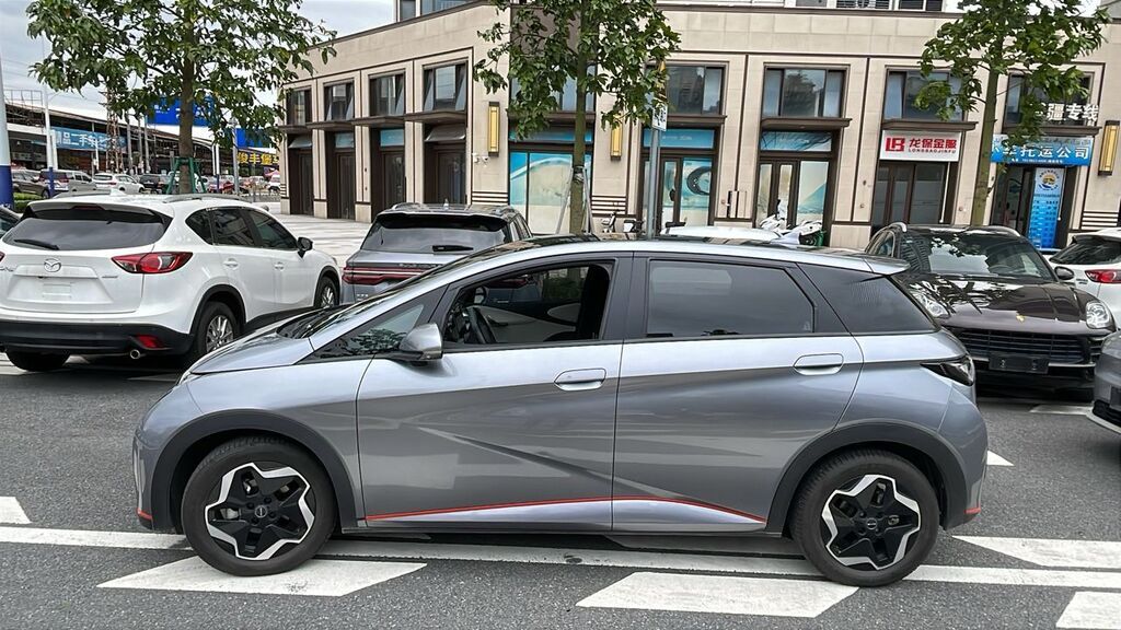 BYD Dolphin: 2022 г., Электромобиль, Хэтчбэк: фото 3